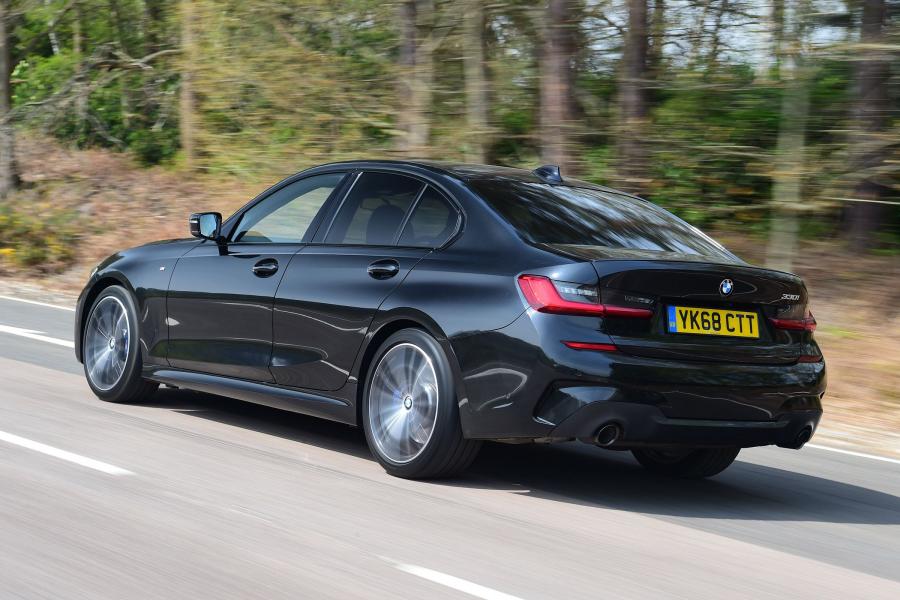  BMW 330i M Sport (G20) 2019 года  (UK) (фото 6 из 15)